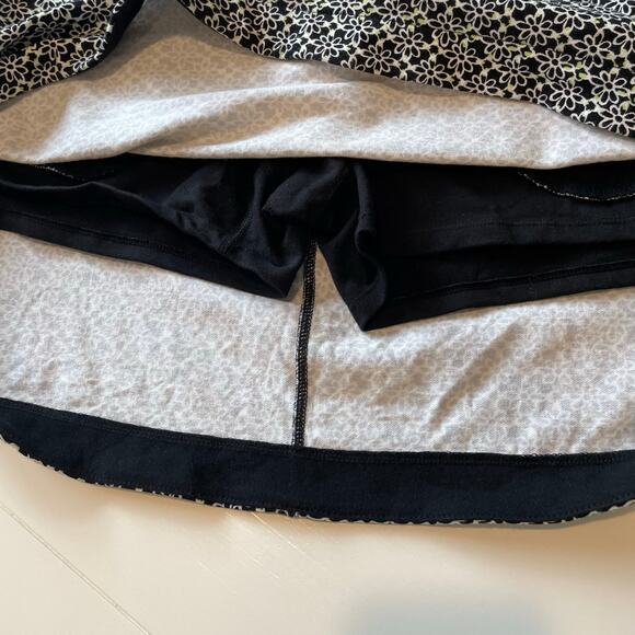 T By Talbots UPF 50 Skort Sz SLP Stretch Black White Pickleball Golf Hiking - Picture 10 of 13